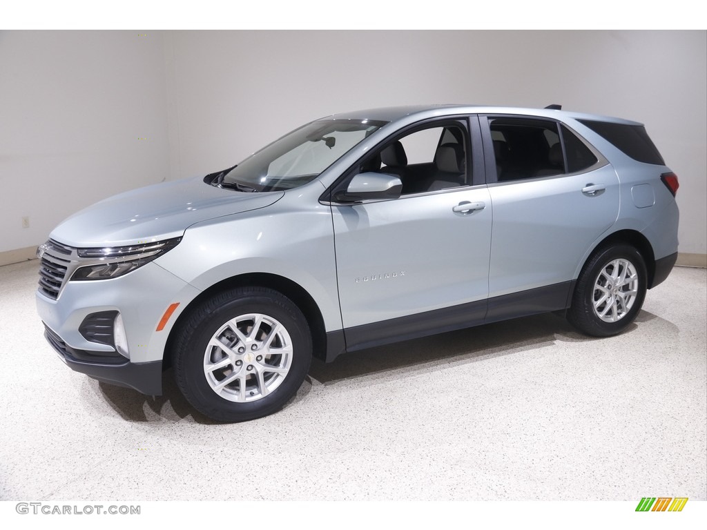 2022 Equinox LT AWD - Seaglass Blue Metallic / Medium Ash Gray photo #3