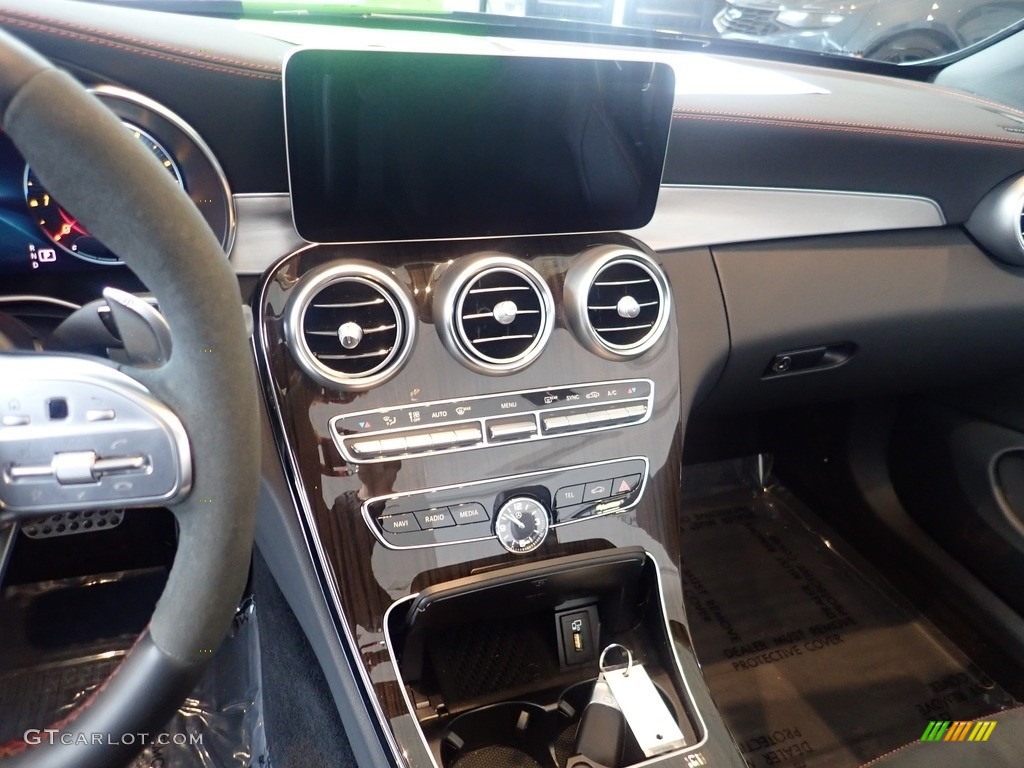 2020 Mercedes-Benz C AMG 43 4Matic Cabriolet Controls Photos