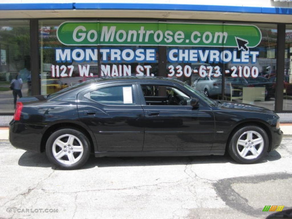 Brilliant Black Crystal Pearl Dodge Charger