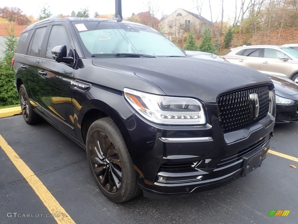 Infinite Black 2021 Lincoln Navigator Reserve 4x4 Exterior Photo #145093812