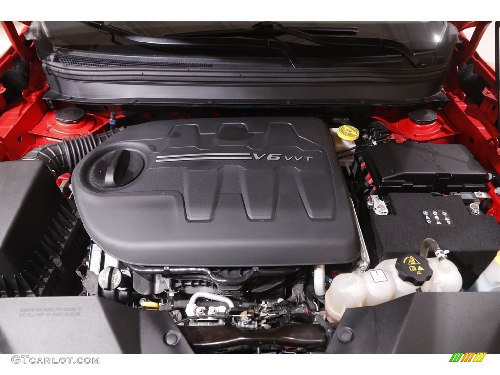 2019 Cherokee Trailhawk 4x4 - Firecracker Red / Black photo #21