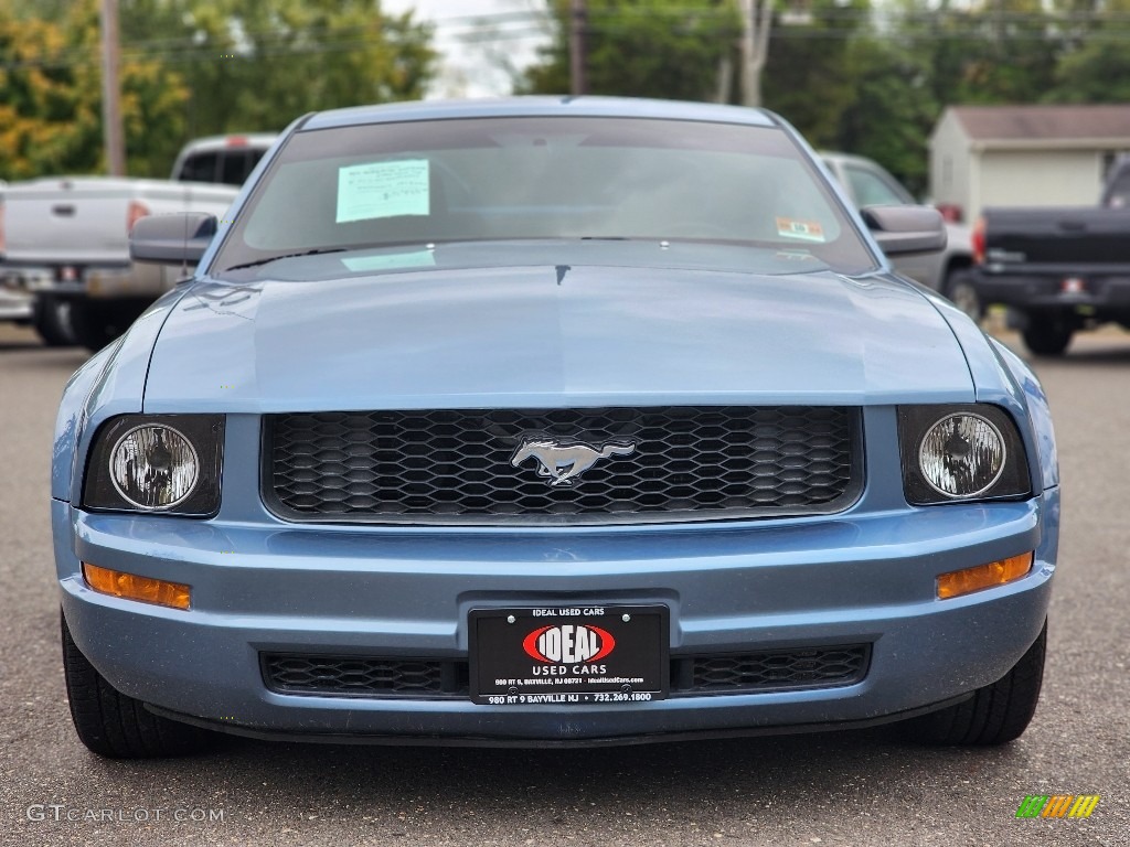 2006 Mustang V6 Deluxe Coupe - Vista Blue Metallic / Light Graphite photo #3