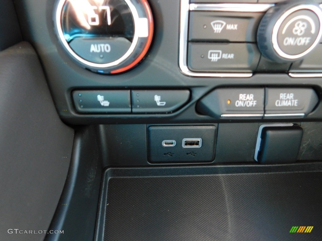 2022 Suburban LT 4WD - Dark Ash Metallic / Gideon/­Very Dark Atmosphere photo #32