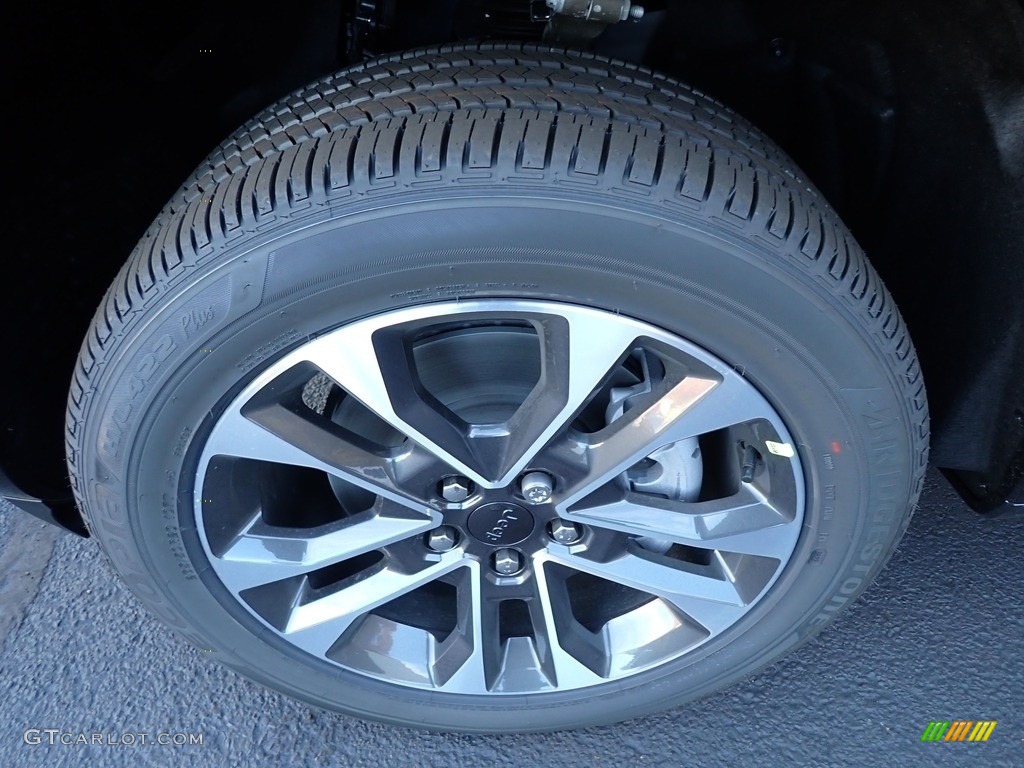 2022 Jeep Grand Cherokee Overland 4XE Hybrid Wheel Photos