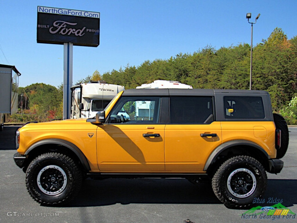 2022 Bronco Badlands 4x4 4-Door - Cyber Orange Metallic Tricoat / Black Onyx photo #2