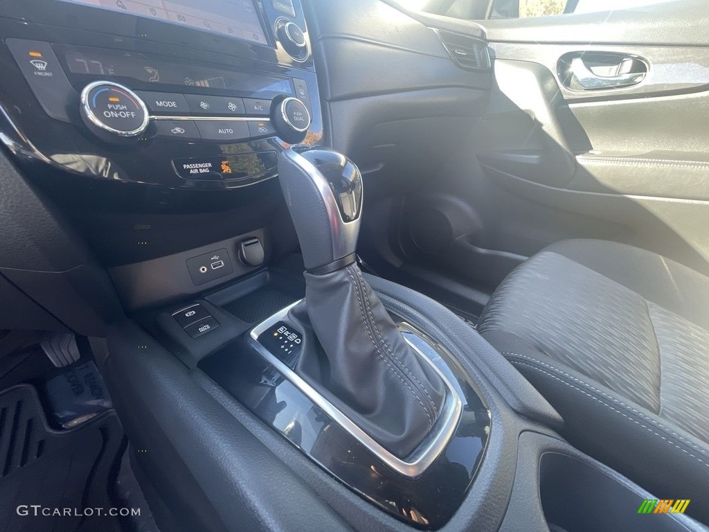 2020 Rogue SV AWD - Gun Metallic / Charcoal photo #14