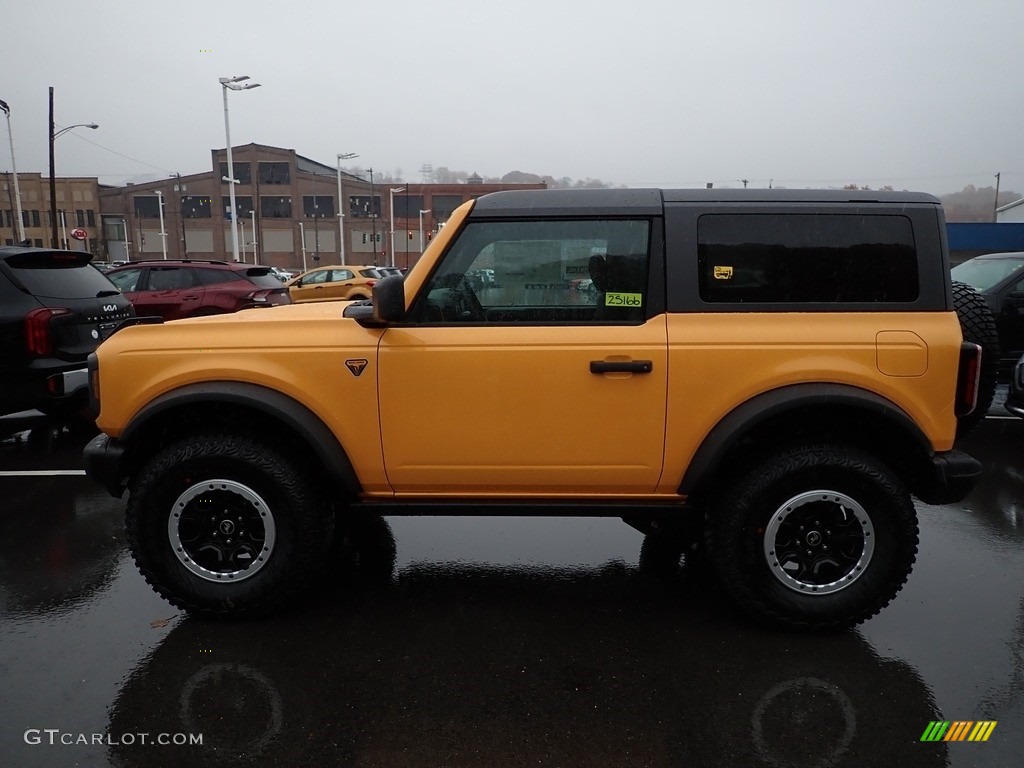 Cyber Orange Metallic Tricoat 2022 Ford Bronco Badlands 4x4 2-Door Exterior Photo #145101401