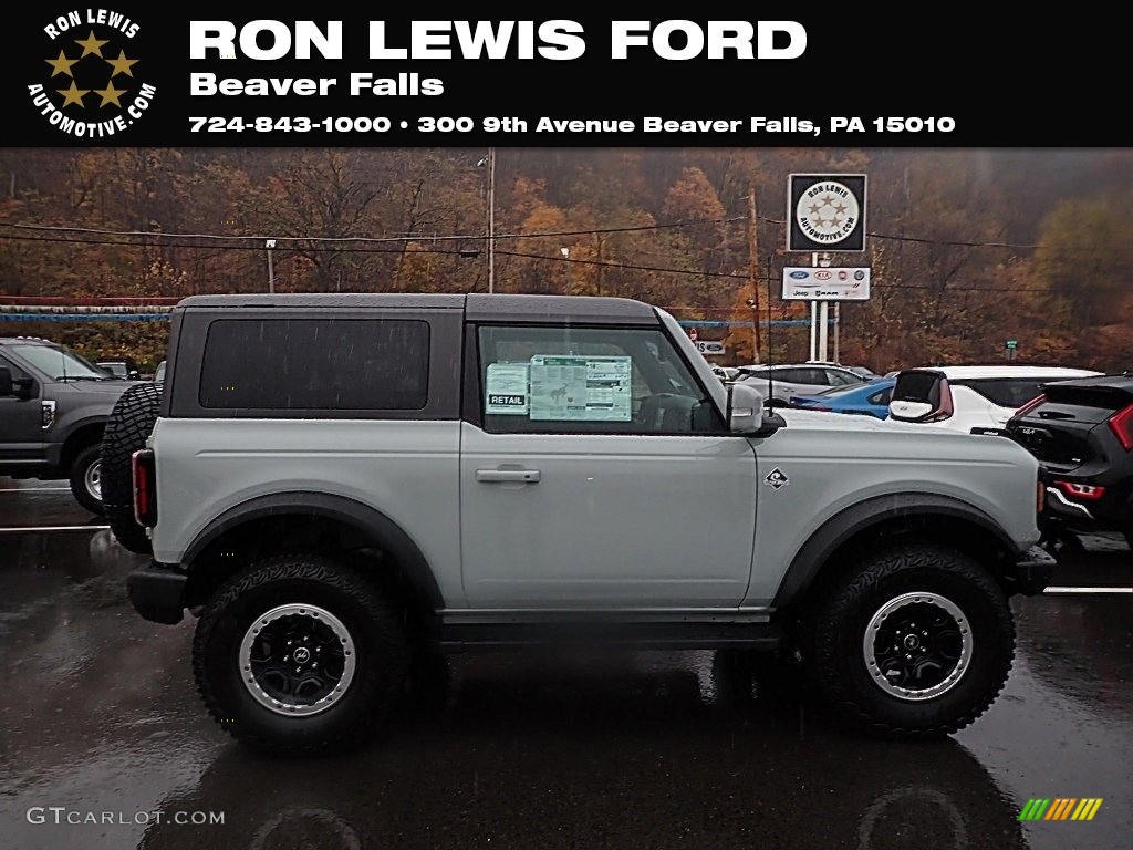 2022 Bronco Outer Banks 4x4 2-Door - Cactus Gray / Roast/Black Onyx photo #1