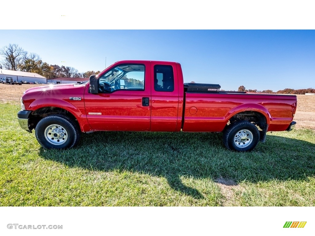 Red Clearcoat 2003 Ford F250 Super Duty XLT SuperCab 4x4 Exterior Photo #145101815
