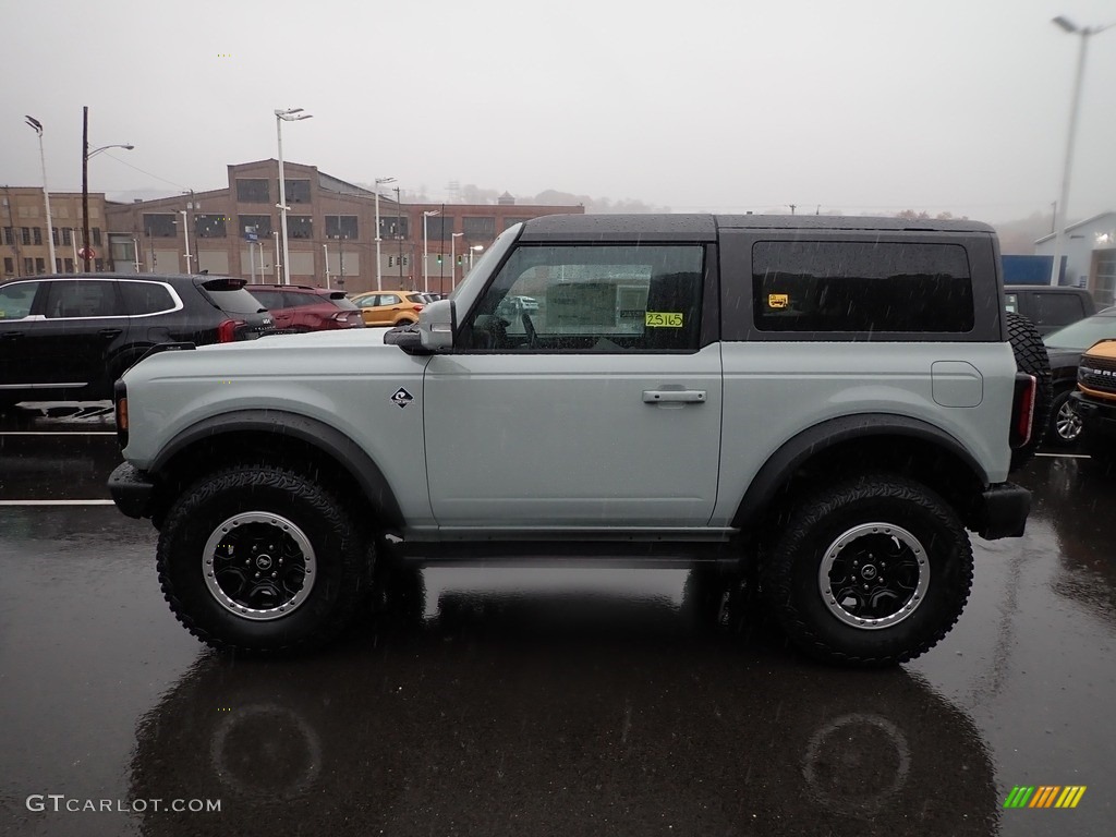 2022 Bronco Outer Banks 4x4 2-Door - Cactus Gray / Roast/Black Onyx photo #5