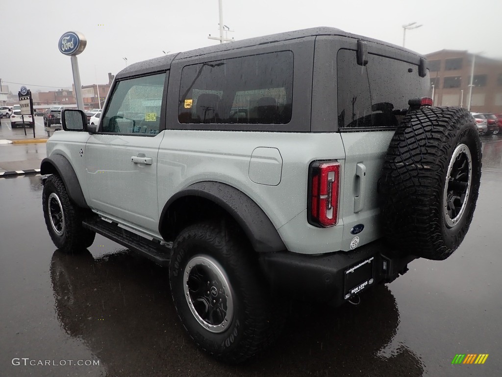 2022 Bronco Outer Banks 4x4 2-Door - Cactus Gray / Roast/Black Onyx photo #6