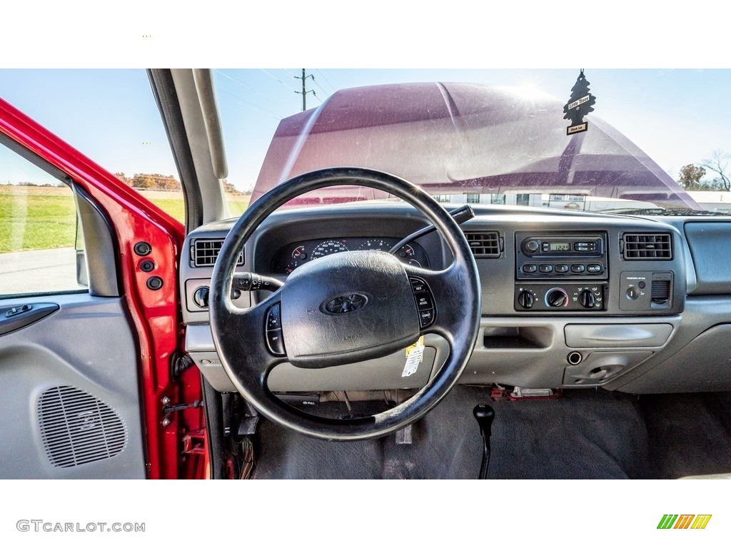 2003 F250 Super Duty XLT SuperCab 4x4 - Red Clearcoat / Medium Flint Grey photo #17