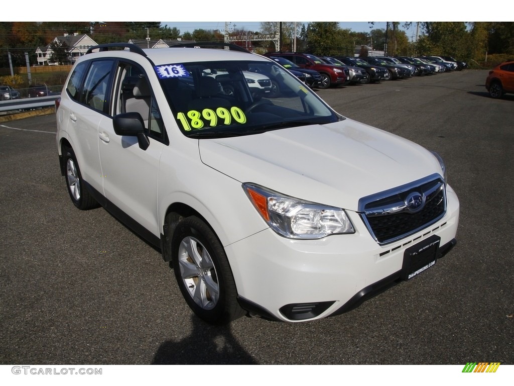 Crystal White Pearl 2016 Subaru Forester 2.5i Exterior Photo #145103009