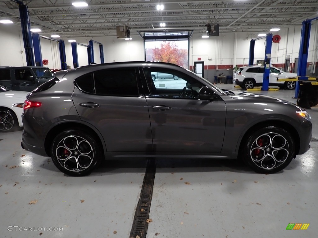 2022 Stelvio Veloce AWD - Vesuvio Gray Metallic / Red/Black photo #6