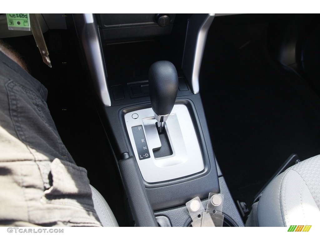 2016 Subaru Forester 2.5i Transmission Photos