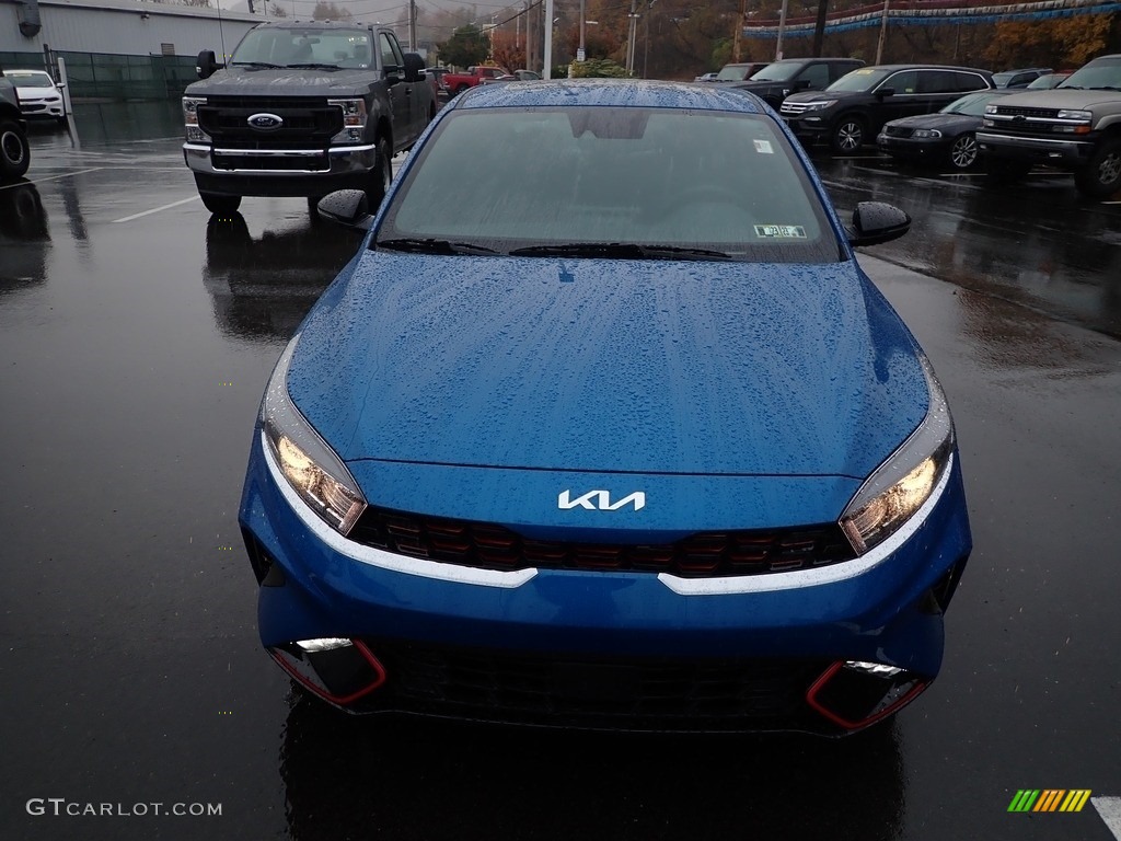 2023 Forte GT-Line - Sporty Blue / Black photo #3