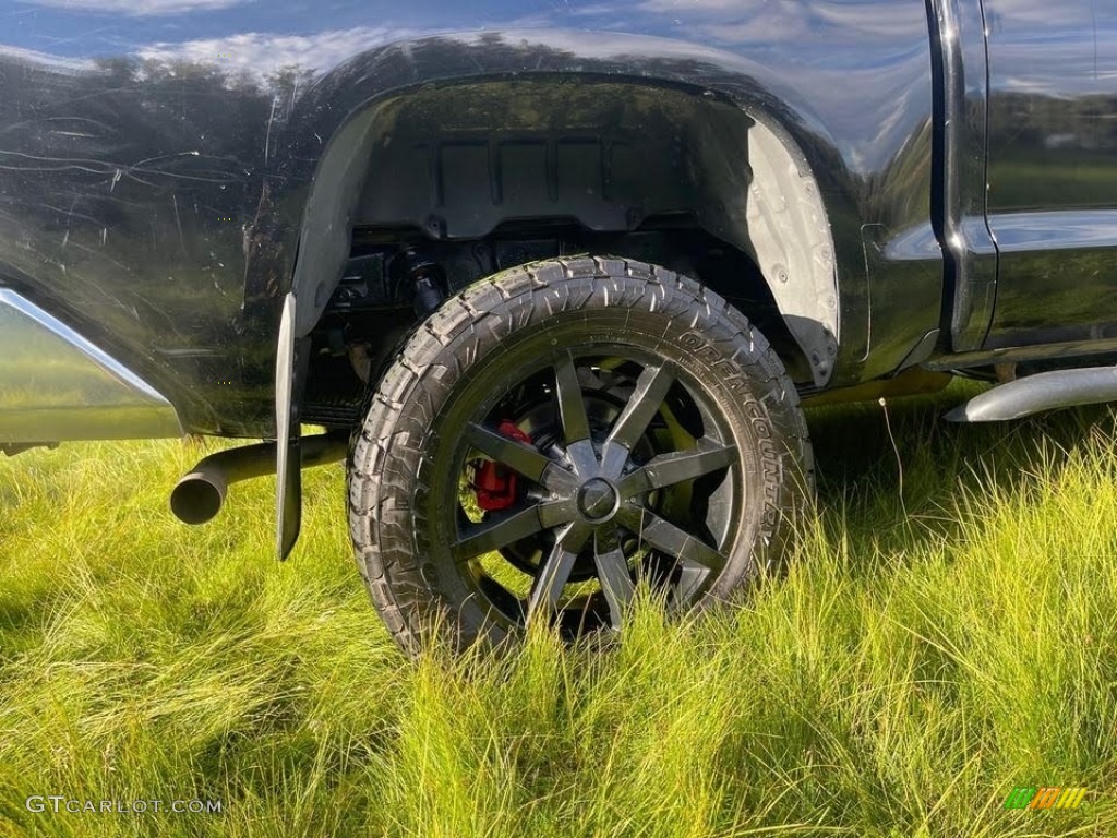 2015 Toyota Tundra SR5 CrewMax 4x4 Custom Wheels Photos