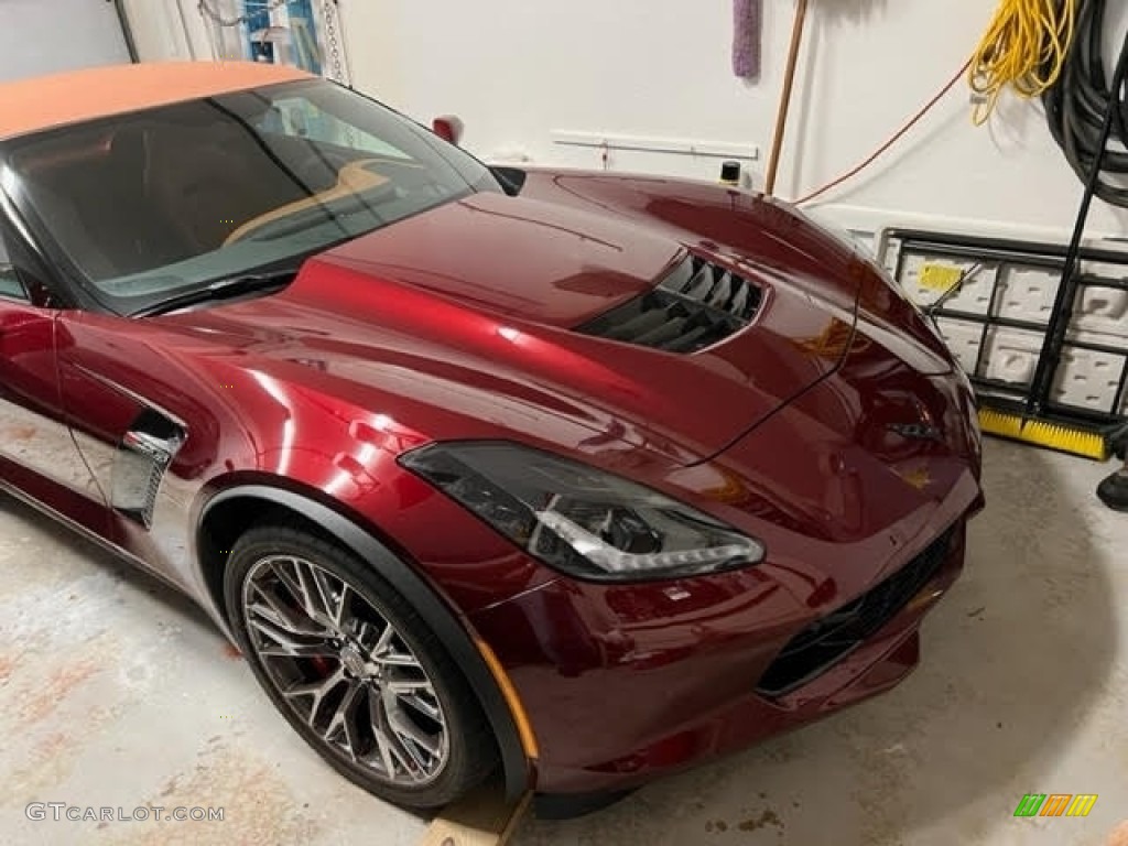 2018 Corvette Z06 Convertible - Long Beach Red Metallic Tintcoat / Kalahari photo #2