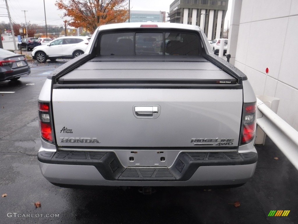 Alabaster Silver Metallic 2014 Honda Ridgeline Special Edition Exterior Photo #145107137