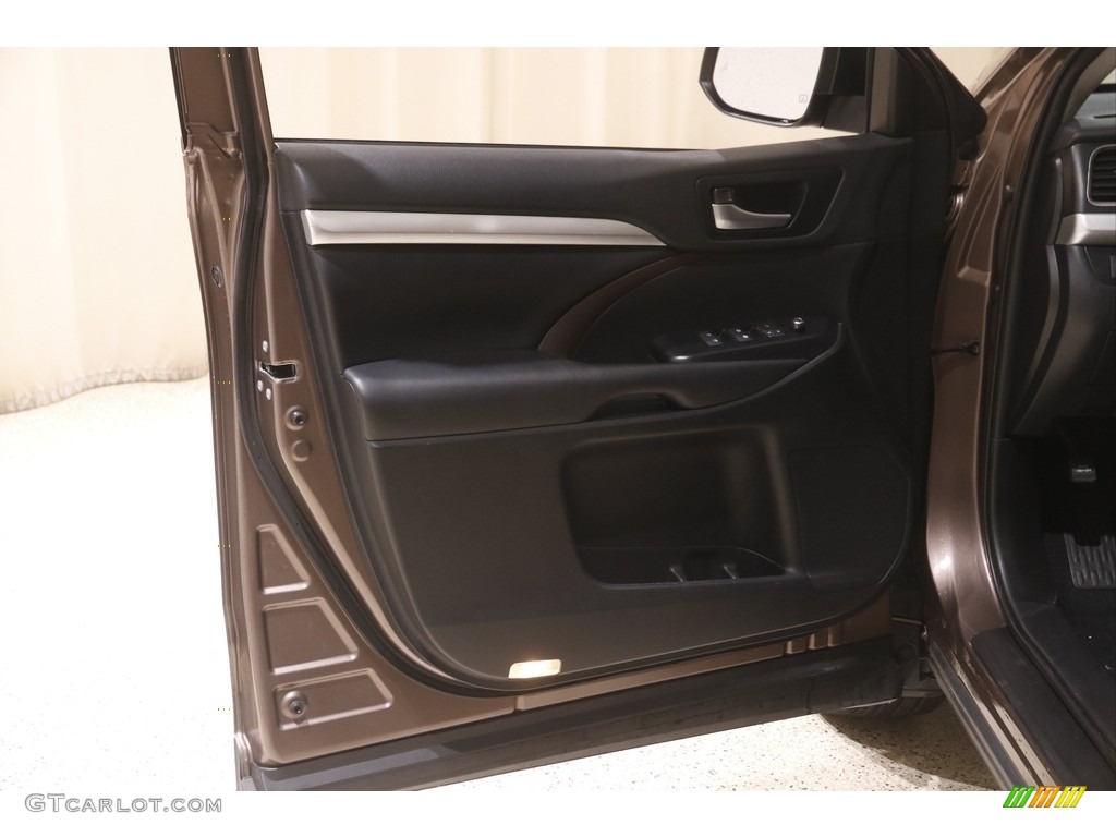 2019 Highlander XLE AWD - Toasted Walnut Pearl / Black photo #4