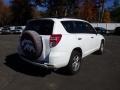 Super White - RAV4 I4 Photo No. 7