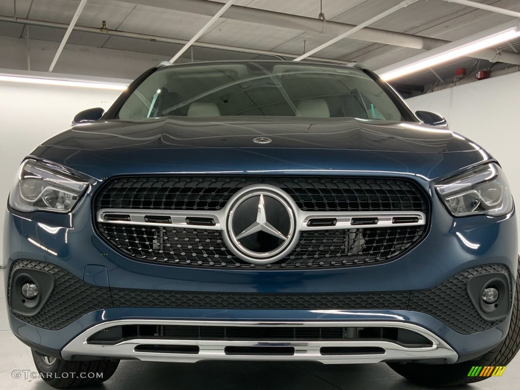 2022 GLA 250 4Matic - Denim Blue Metallic / Macchiato Beige photo #8