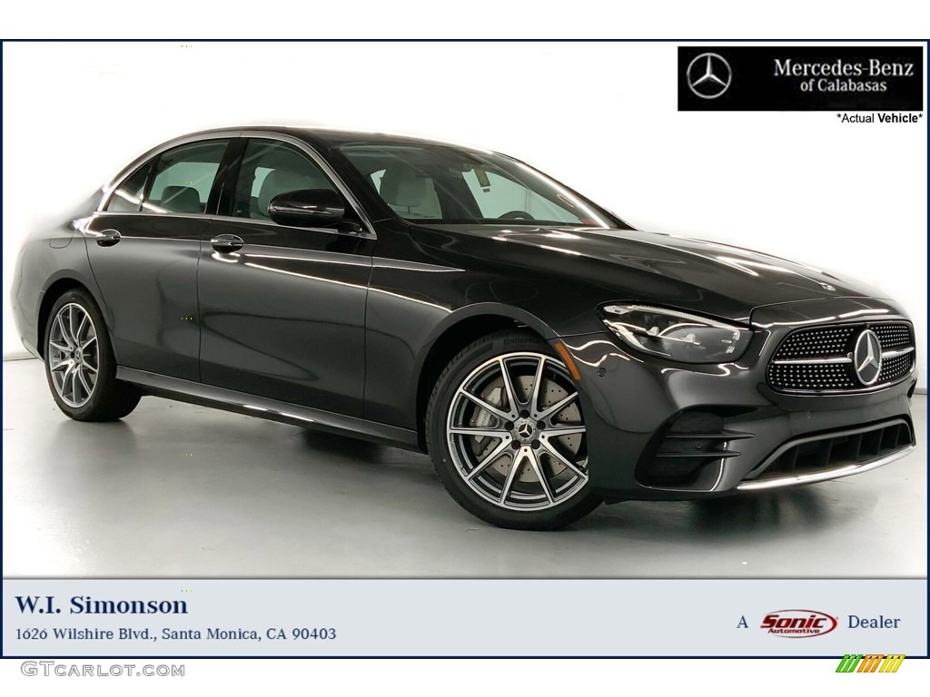 2022 E 350 Sedan - Graphite Gray Metallic / Neva Grey/Magma Grey photo #1