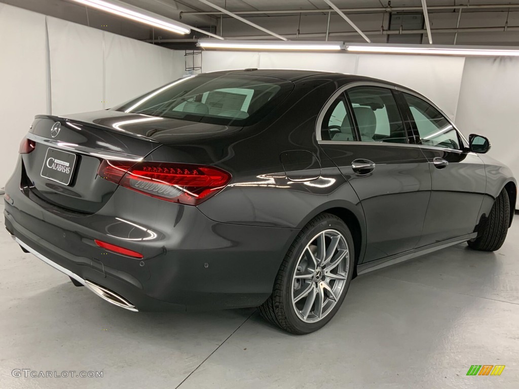 2022 E 350 Sedan - Graphite Gray Metallic / Neva Grey/Magma Grey photo #4