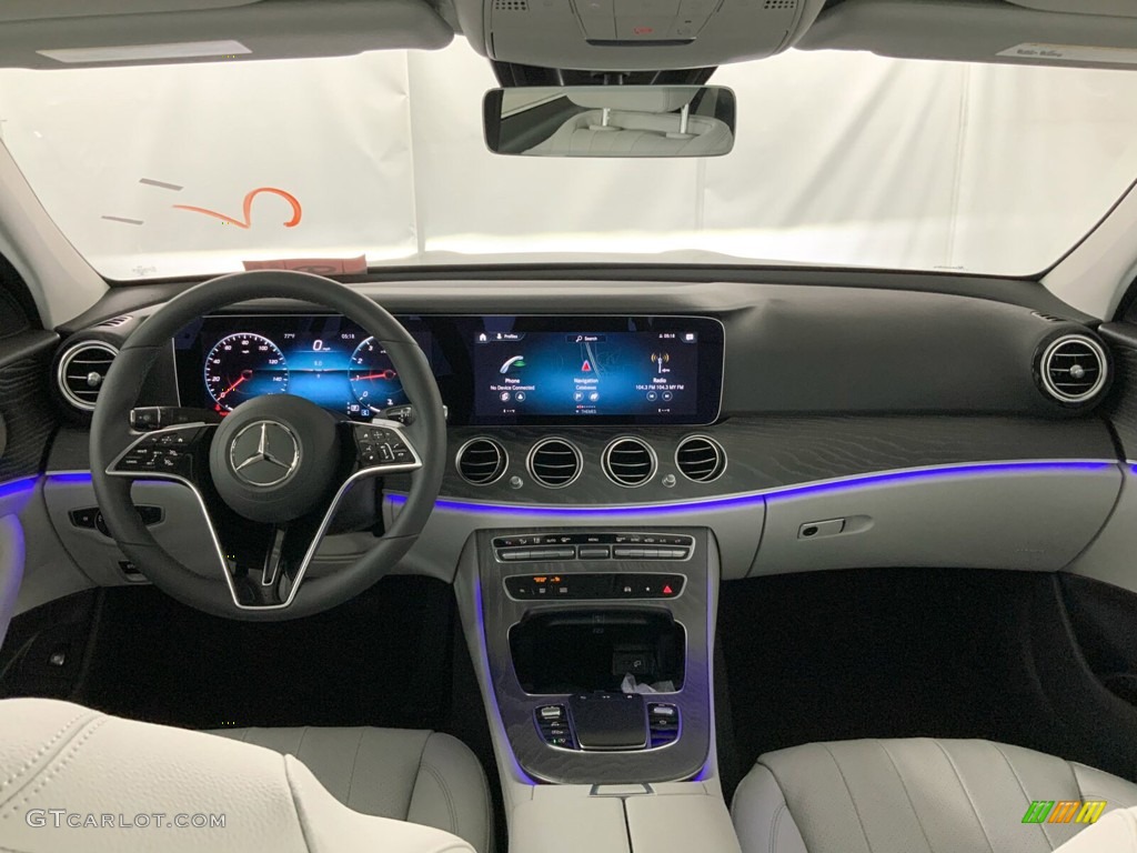 2022 E 350 Sedan - Graphite Gray Metallic / Neva Grey/Magma Grey photo #10