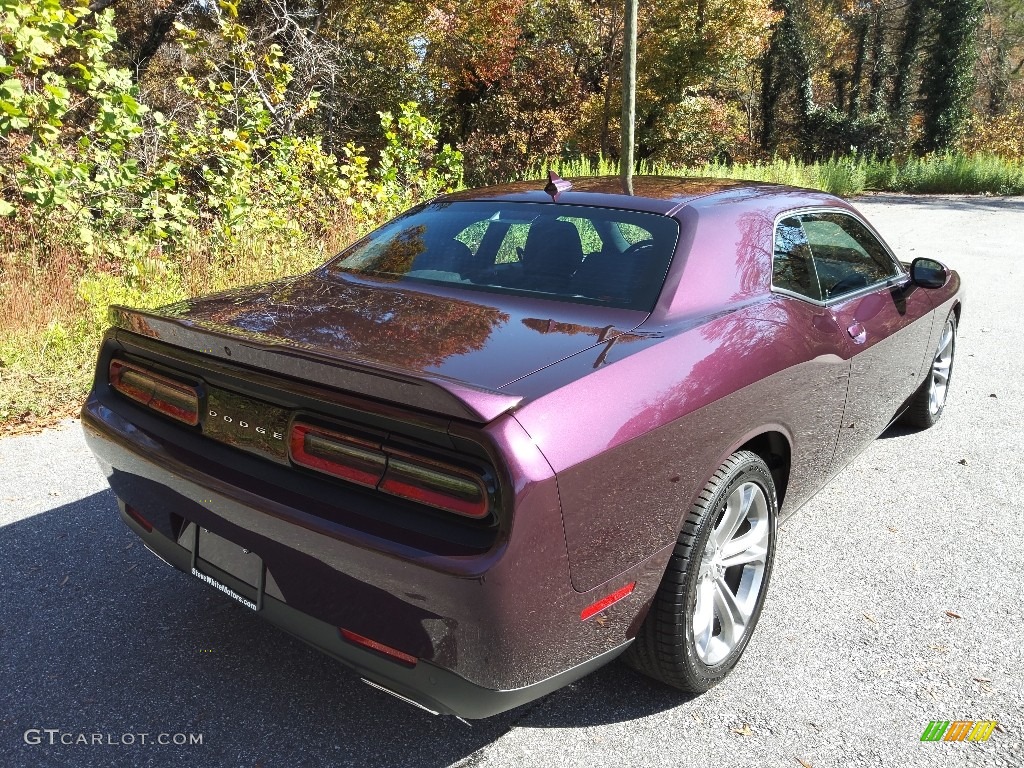 2022 Challenger GT Plus - Hellraisin / Black photo #6