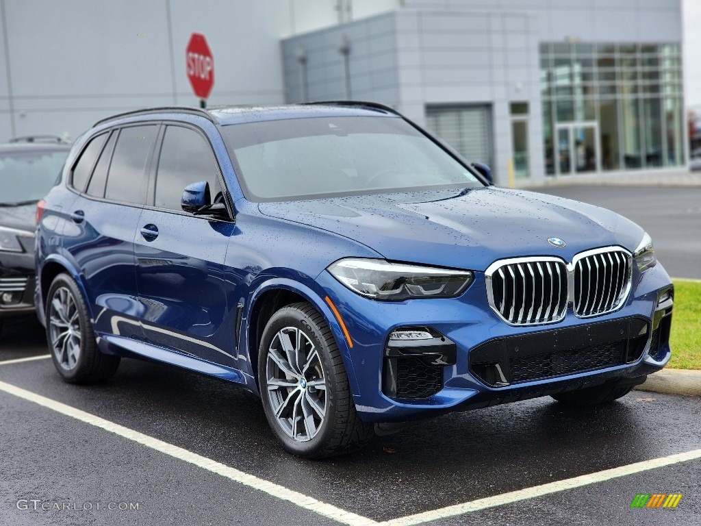 2019 X5 xDrive50i - Phytonic Blue Metallic / Cognac photo #4