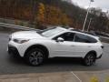 Crystal White Pearl - Outback Touring XT Photo No. 14