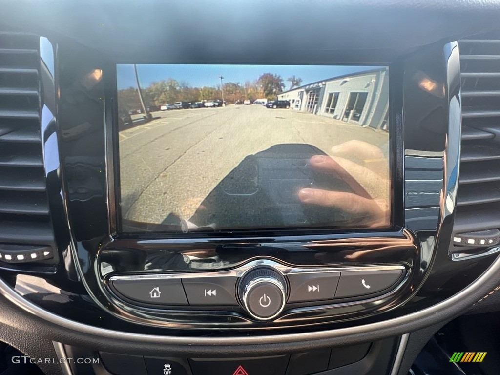 2019 Trax LT - Cajun Red Tintcoat / Jet Black photo #13