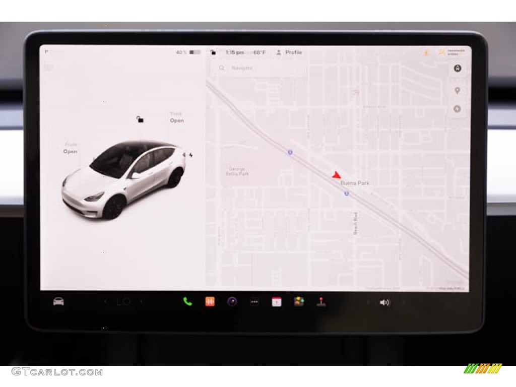 2022 Model Y Performance AWD - Pearl White Multi-Coat / White/Black photo #25