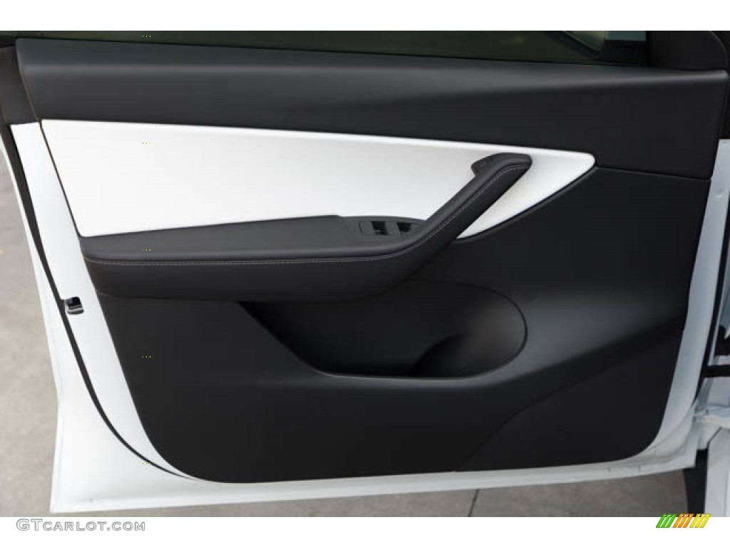 2022 Model Y Performance AWD - Pearl White Multi-Coat / White/Black photo #27