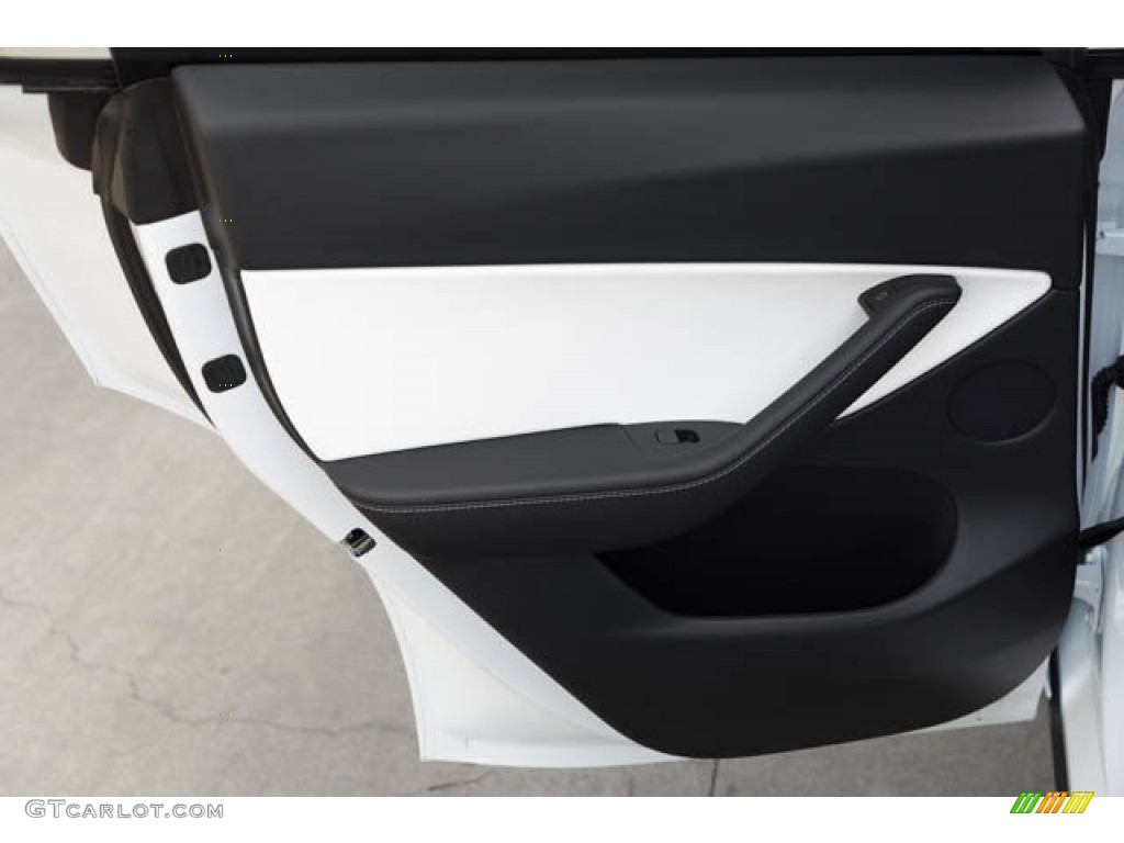 2022 Tesla Model Y Performance AWD White/Black Door Panel Photo #145116984