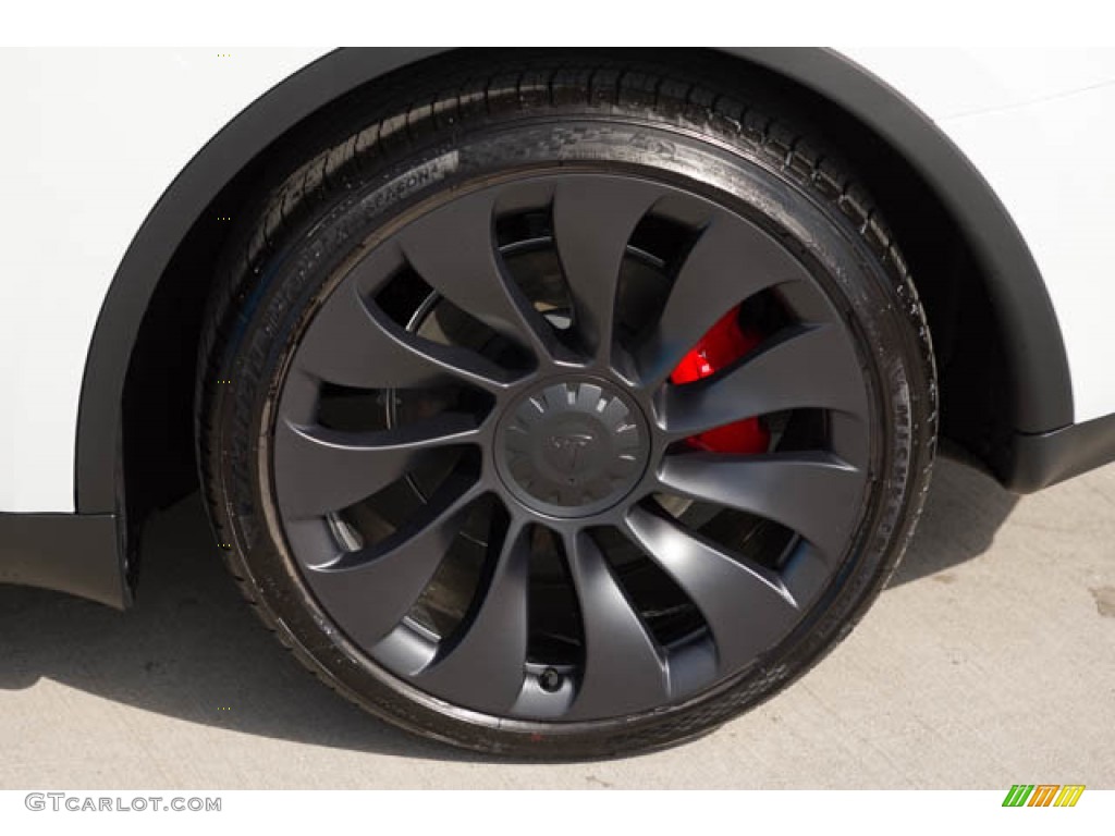 2022 Model Y Performance AWD - Pearl White Multi-Coat / White/Black photo #34