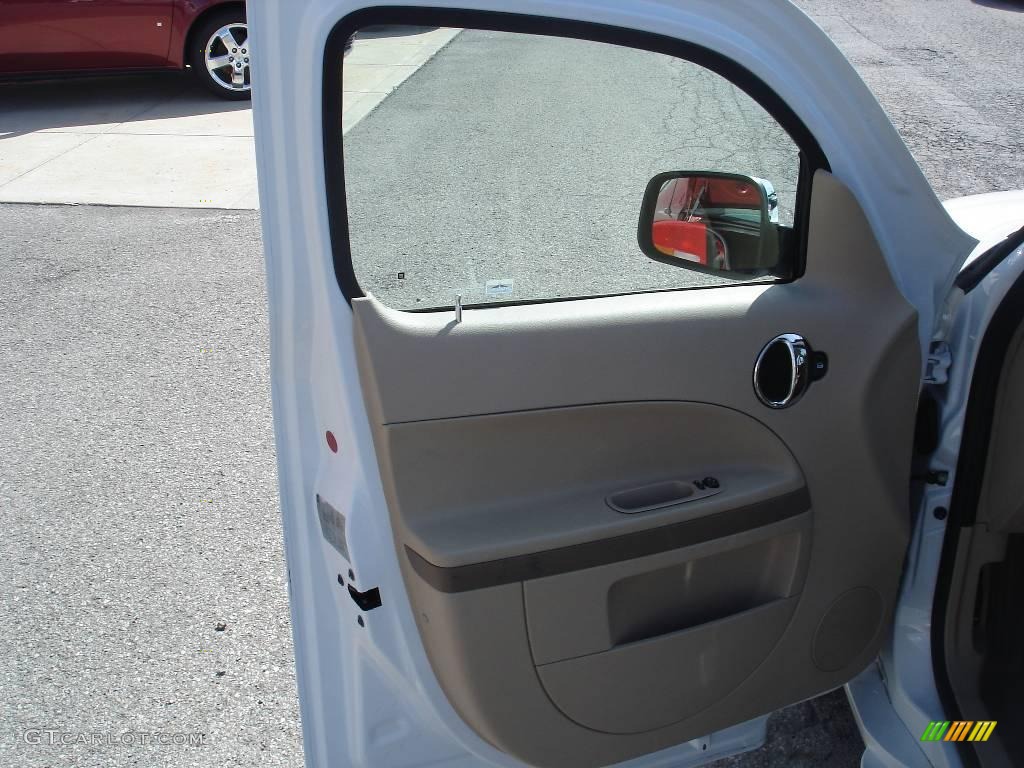 2008 HHR LT - Summit White / Cashmere Beige photo #8