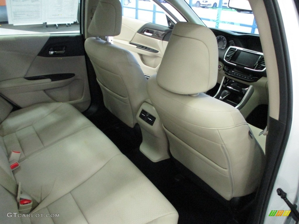 2017 Accord EX-L Sedan - White Orchid Pearl / Ivory photo #19