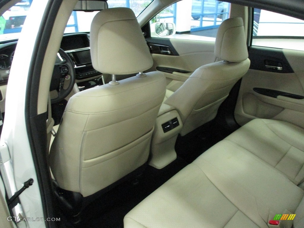 2017 Accord EX-L Sedan - White Orchid Pearl / Ivory photo #24