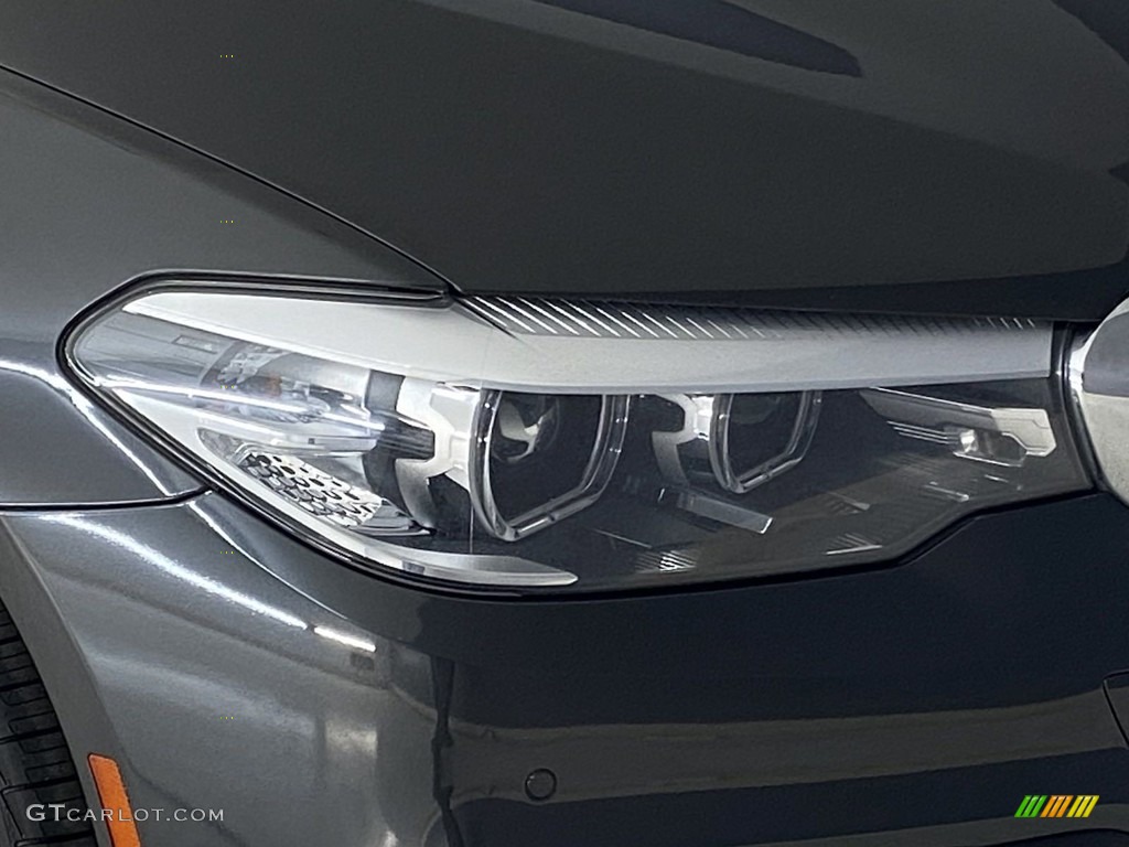 2019 5 Series 530e iPerformance Sedan - Dark Graphite Metallic / Black photo #6