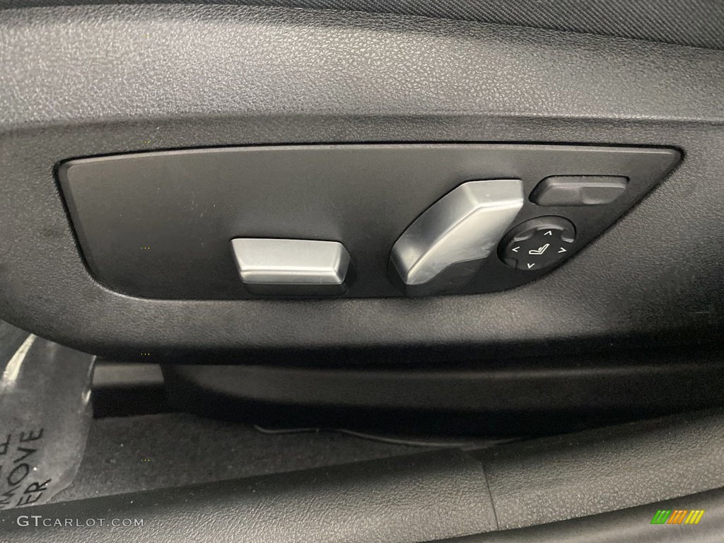 2019 5 Series 530e iPerformance Sedan - Dark Graphite Metallic / Black photo #14