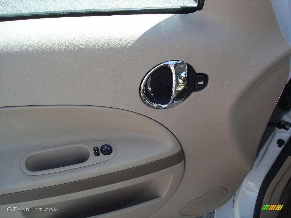 2008 HHR LT - Summit White / Cashmere Beige photo #25