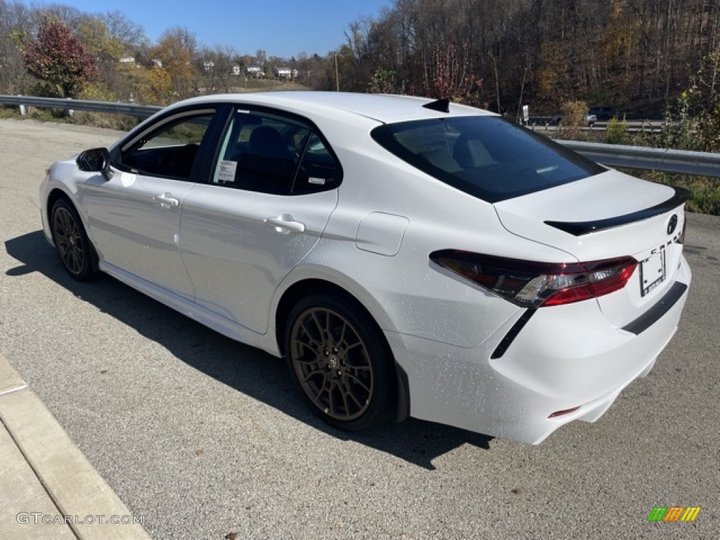 2023 Camry SE Nightshade - Ice Cap / Black photo #2