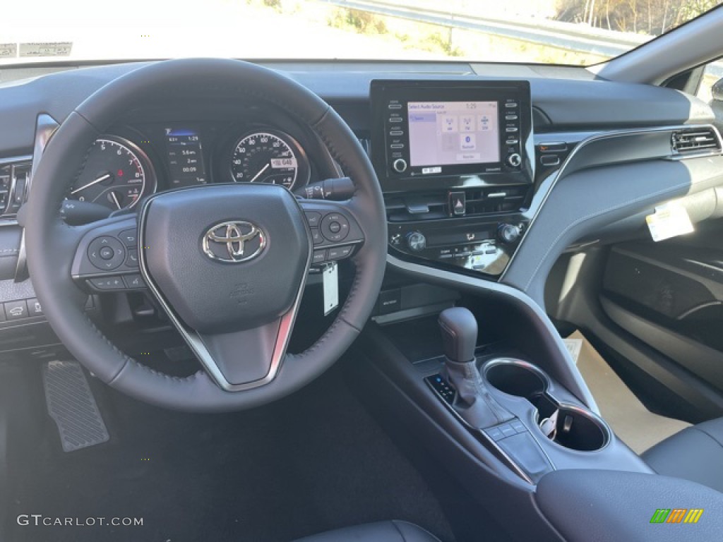 2023 Camry SE Nightshade - Ice Cap / Black photo #3
