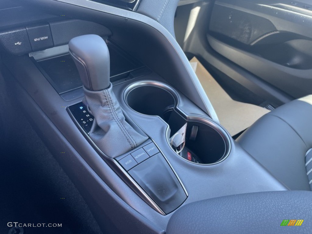 2023 Camry SE Nightshade - Ice Cap / Black photo #11