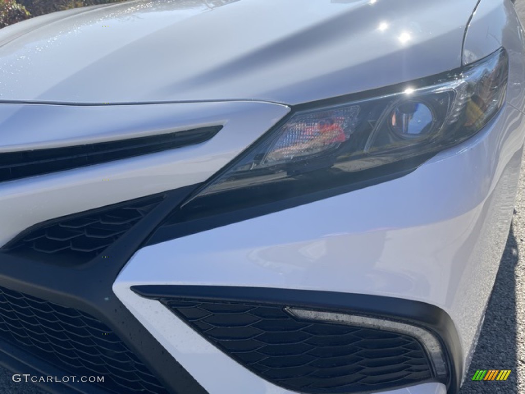 2023 Camry SE Nightshade - Ice Cap / Black photo #21
