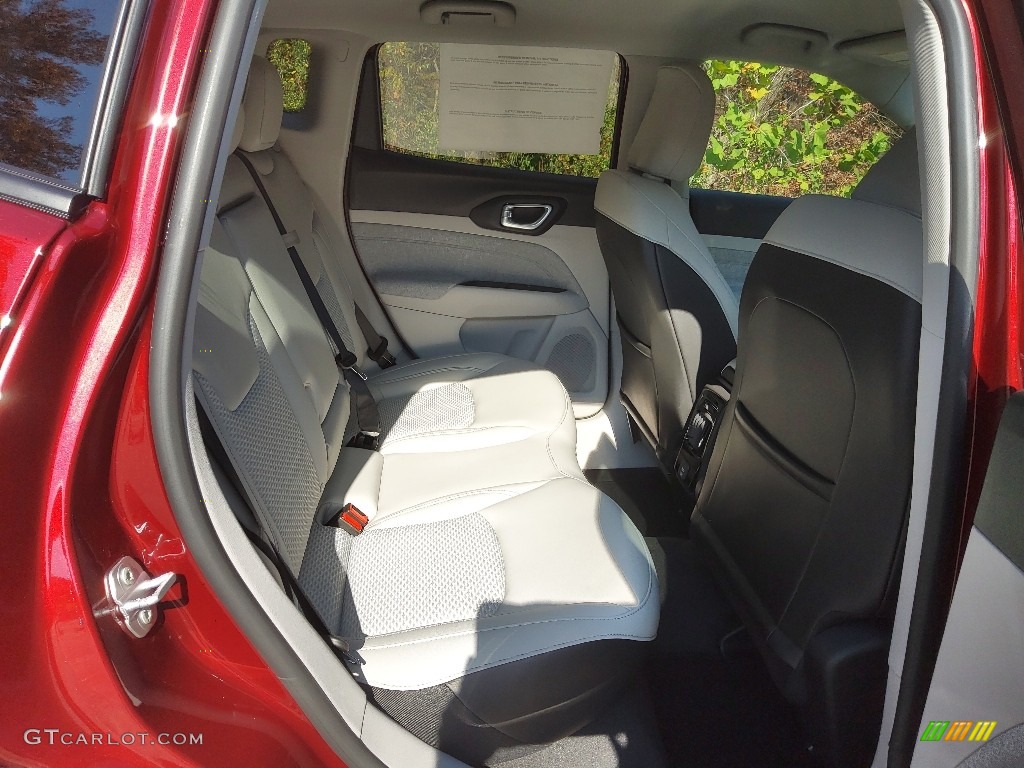 2022 Jeep Compass Latitude Rear Seat Photo #145125519