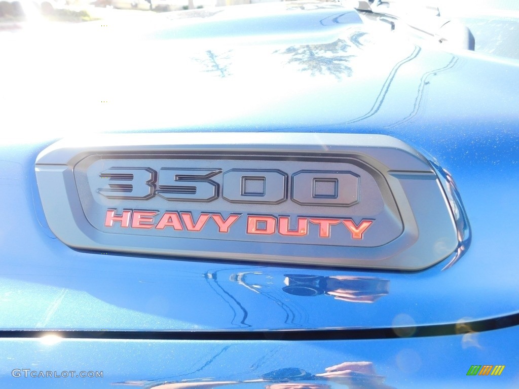 2022 3500 Laramie Crew Cab 4x4 - Patriot Blue Pearl / Black photo #19