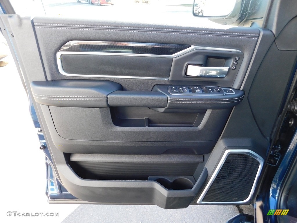 2022 3500 Laramie Crew Cab 4x4 - Patriot Blue Pearl / Black photo #21